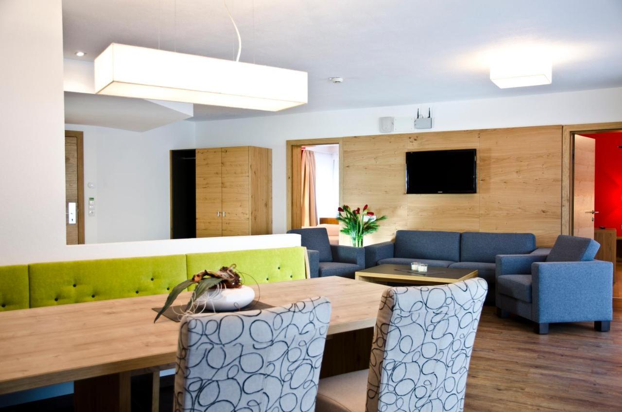 Hotel Garni Alpenland Ισγκλ Εξωτερικό φωτογραφία